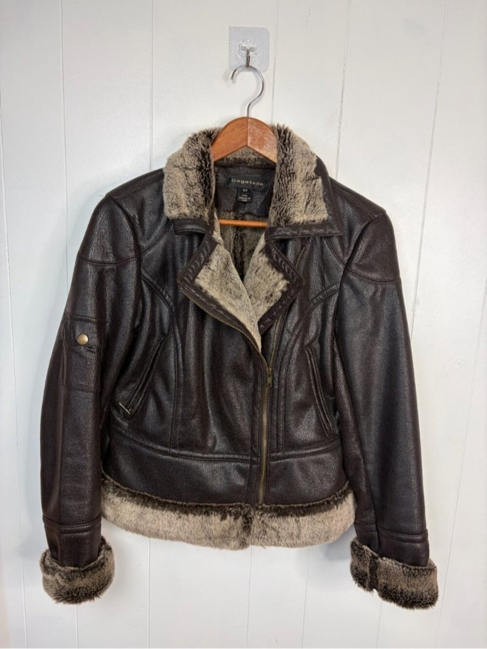 Vintage 90s Y2K Faux Leather Fur Lined Aviator Jacket Coat Brown size medium - Picture 3 of 13